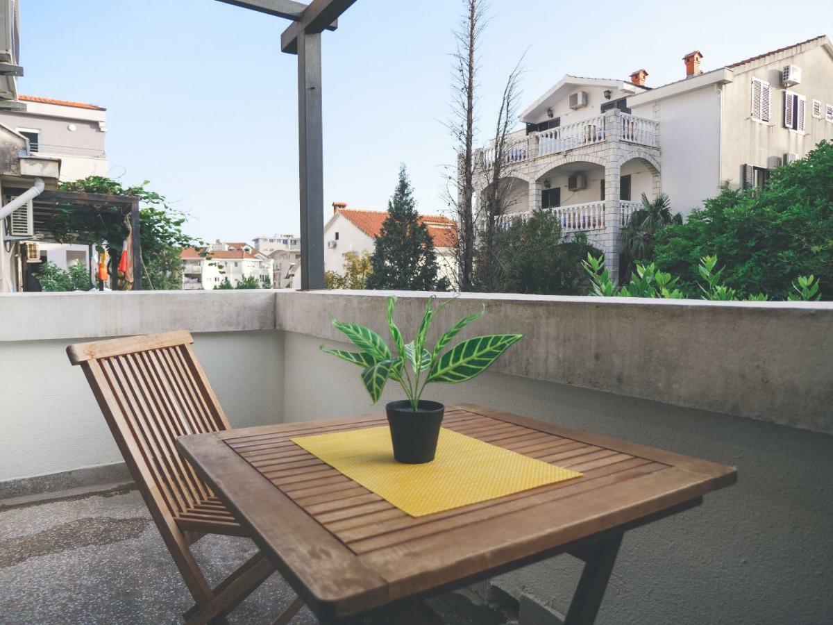 Apartment Lim บุดวา ภายนอก รูปภาพ