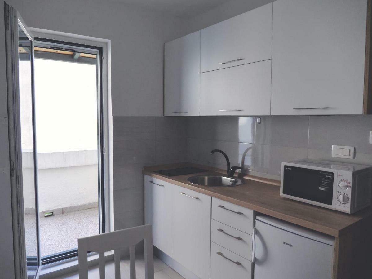 Apartment Lim บุดวา ภายนอก รูปภาพ